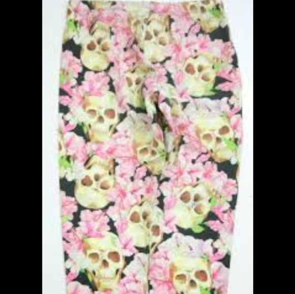 No Boundaries Capri - Picture 1 of 5